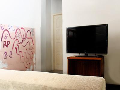 Bananaz Hostel *